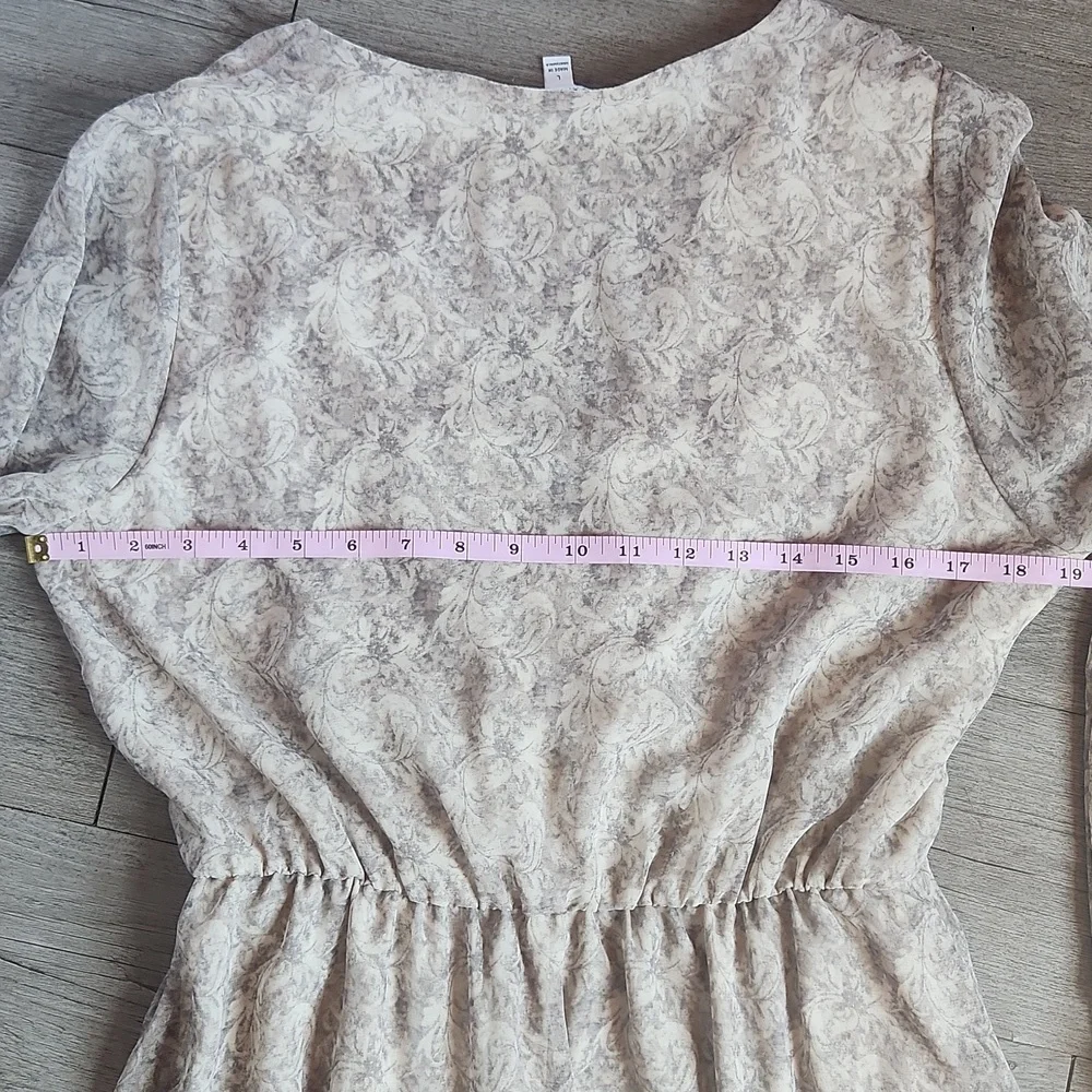 GILLI Long Sleeve Patterned Faux Tie Waist Dress V-Neck Lightweight Size L - Picture 11 of 12
